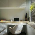 A-Built-In-Workspace-to-Hide-and-Organize-the-Clutter-800x780